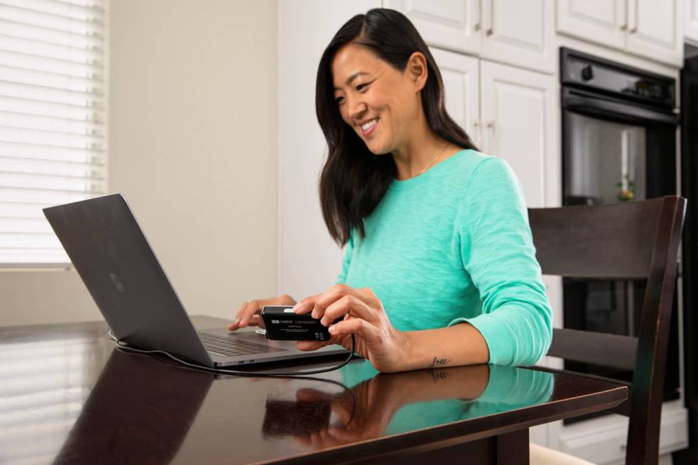 woman using computer