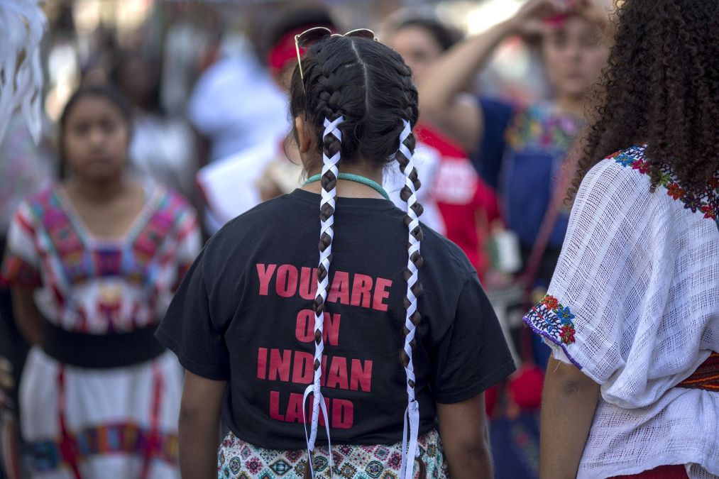 Native American dancers