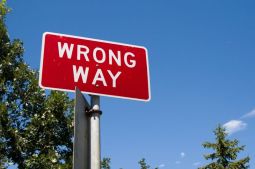 Wrong Way sign