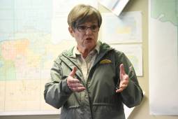 Laura Kelly